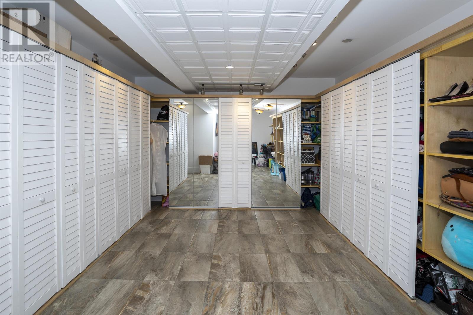 791 Hilldale RD - 42
