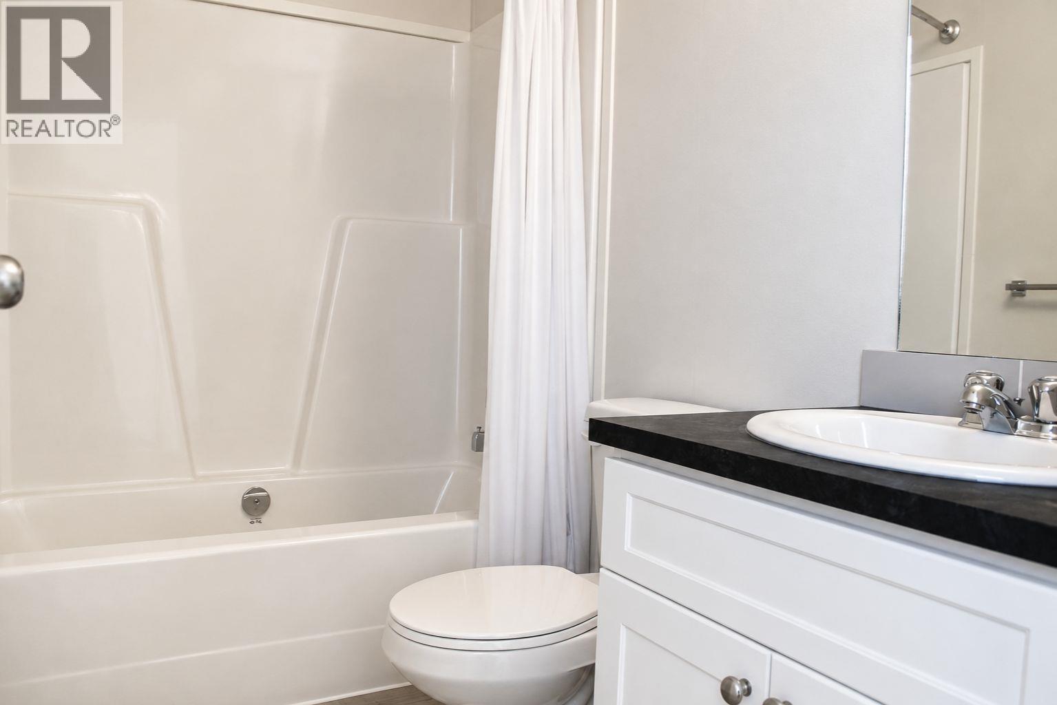 1620 STAGE Road Unit# 9, Cache Creek