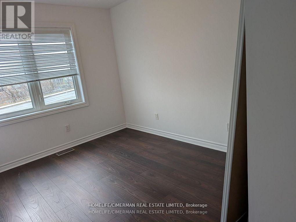 361 BIRCHMOUNT ROAD - 11