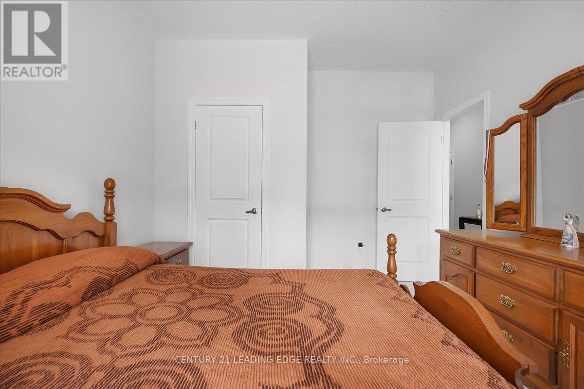 16 FAIMIRA AVENUE - 21
