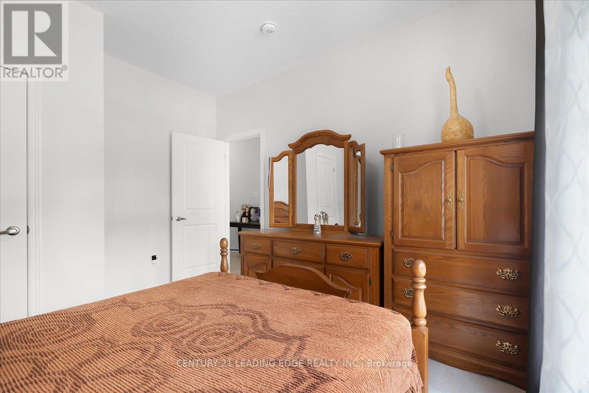 16 FAIMIRA AVENUE - 22
