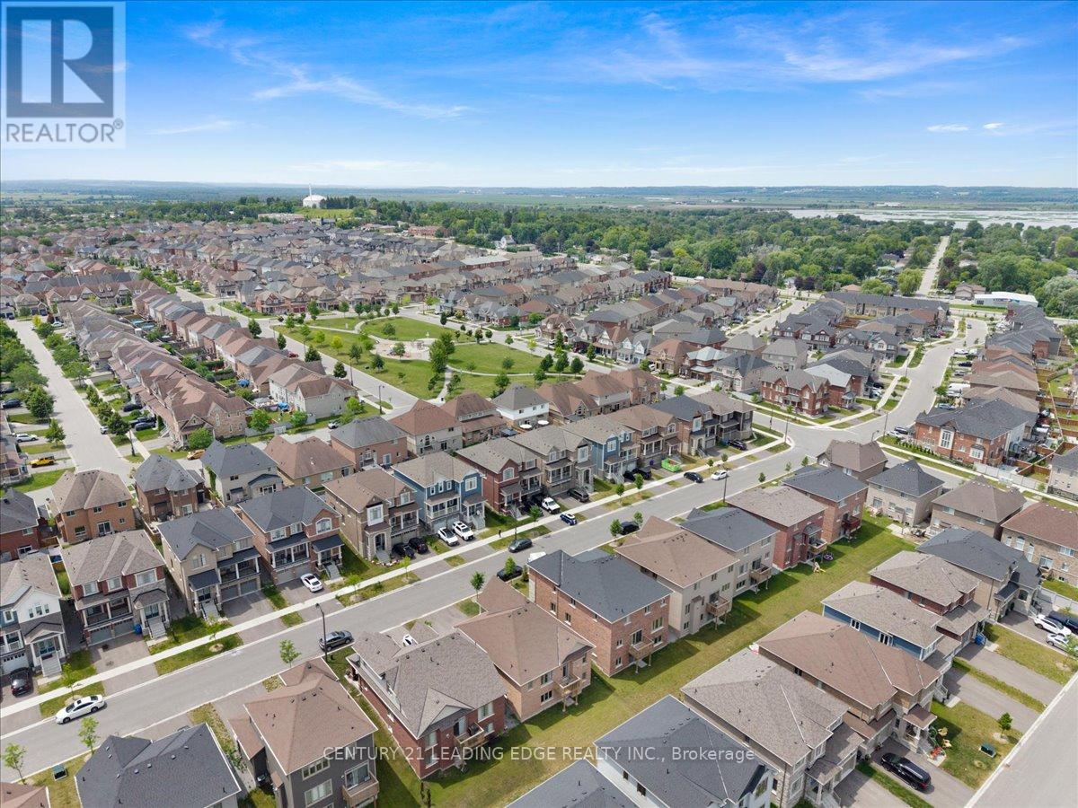 16 FAIMIRA AVENUE - 39