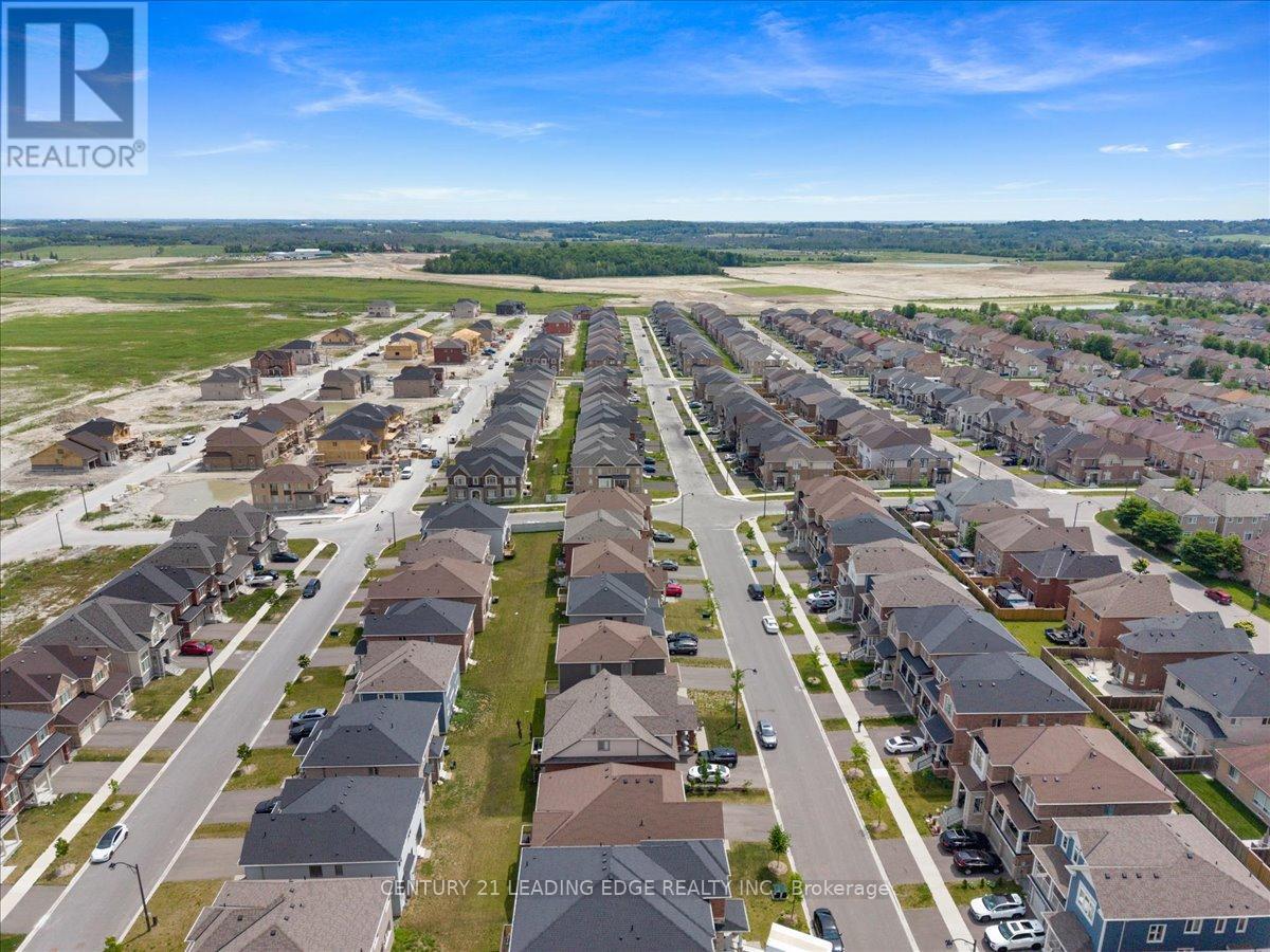 16 FAIMIRA AVENUE - 40