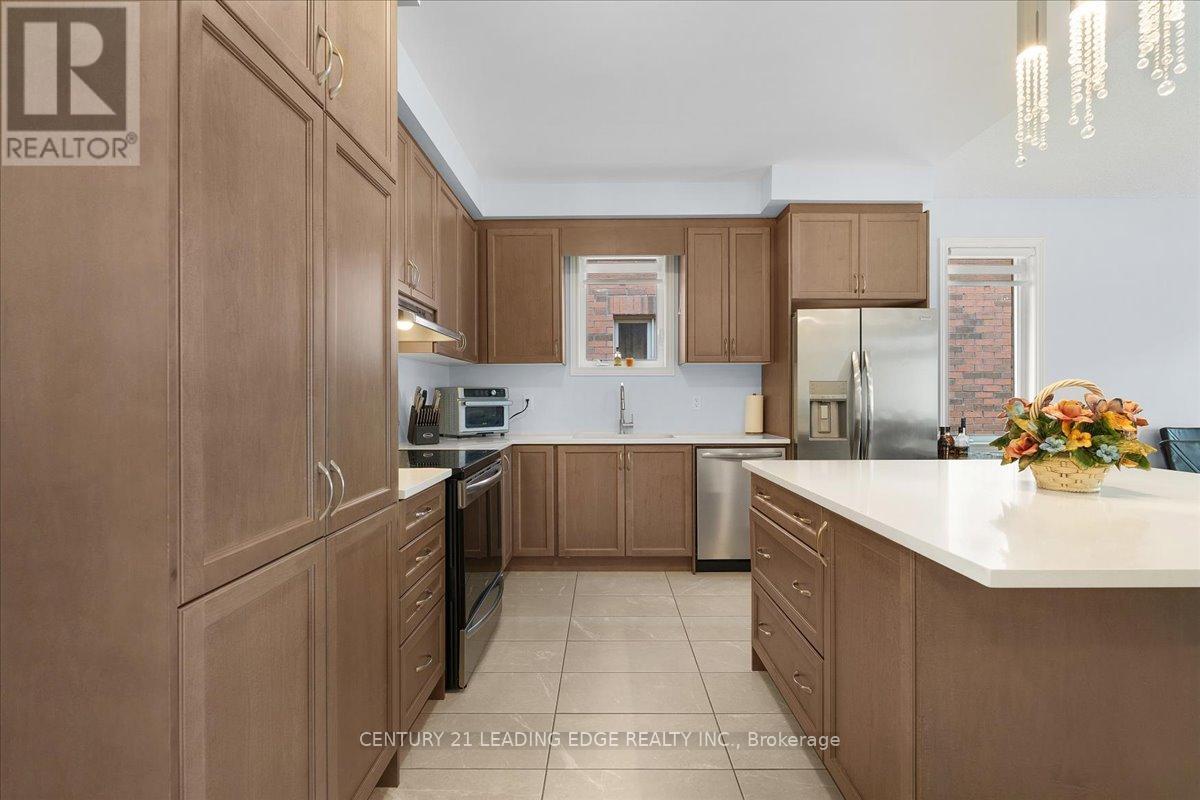 16 FAIMIRA AVENUE - 8
