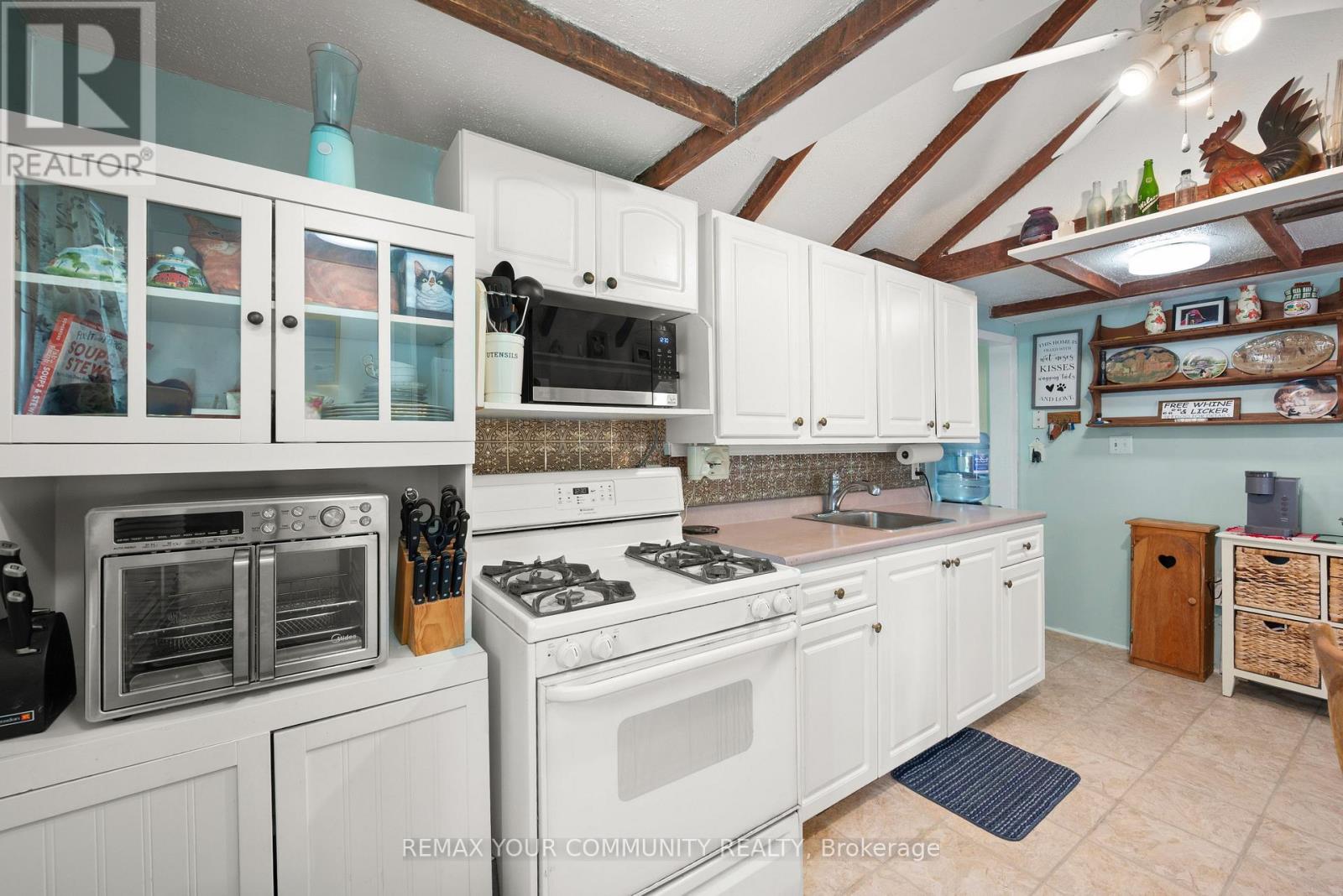 101 DUNKIRK AVENUE - 12
