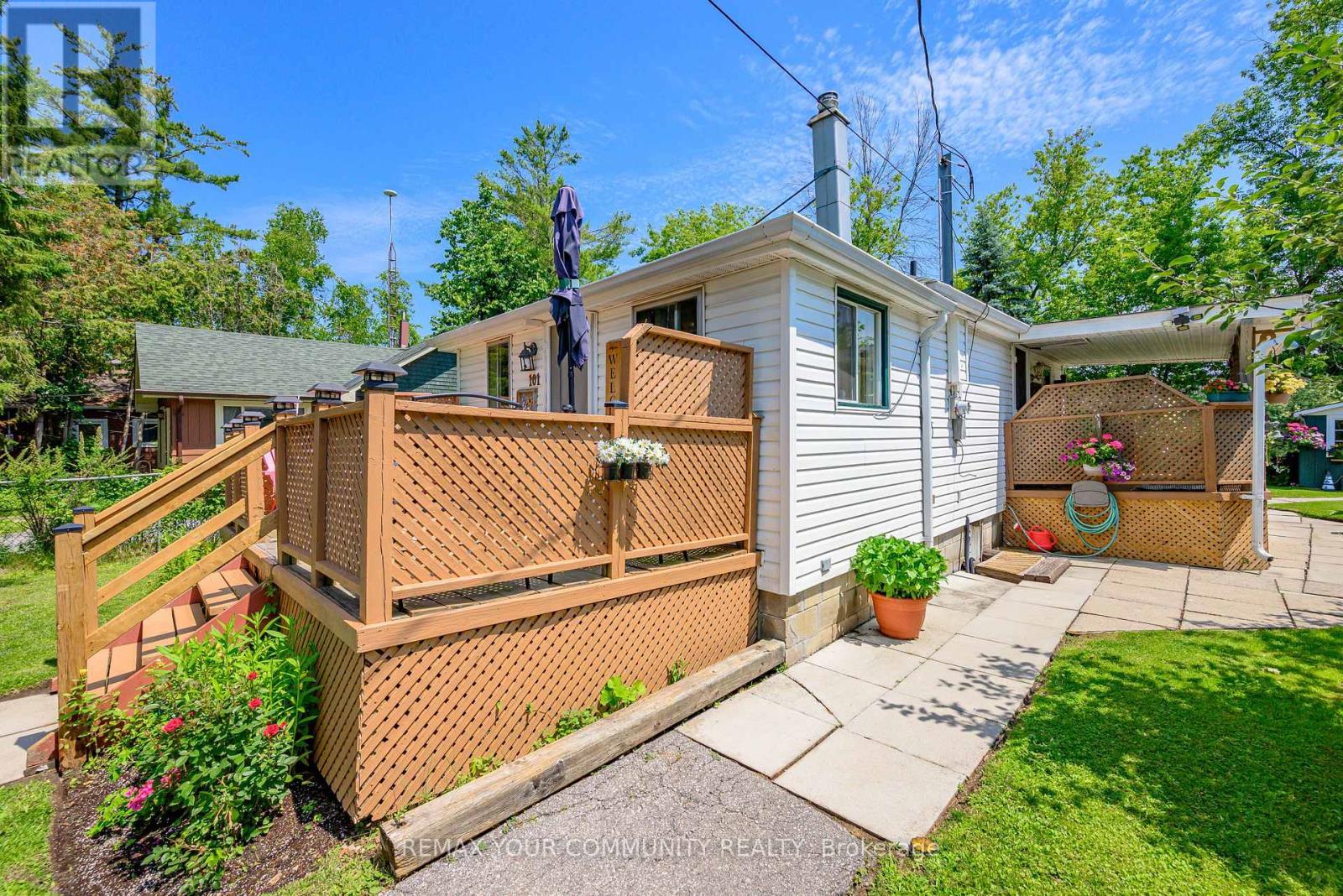 101 DUNKIRK AVENUE - 4