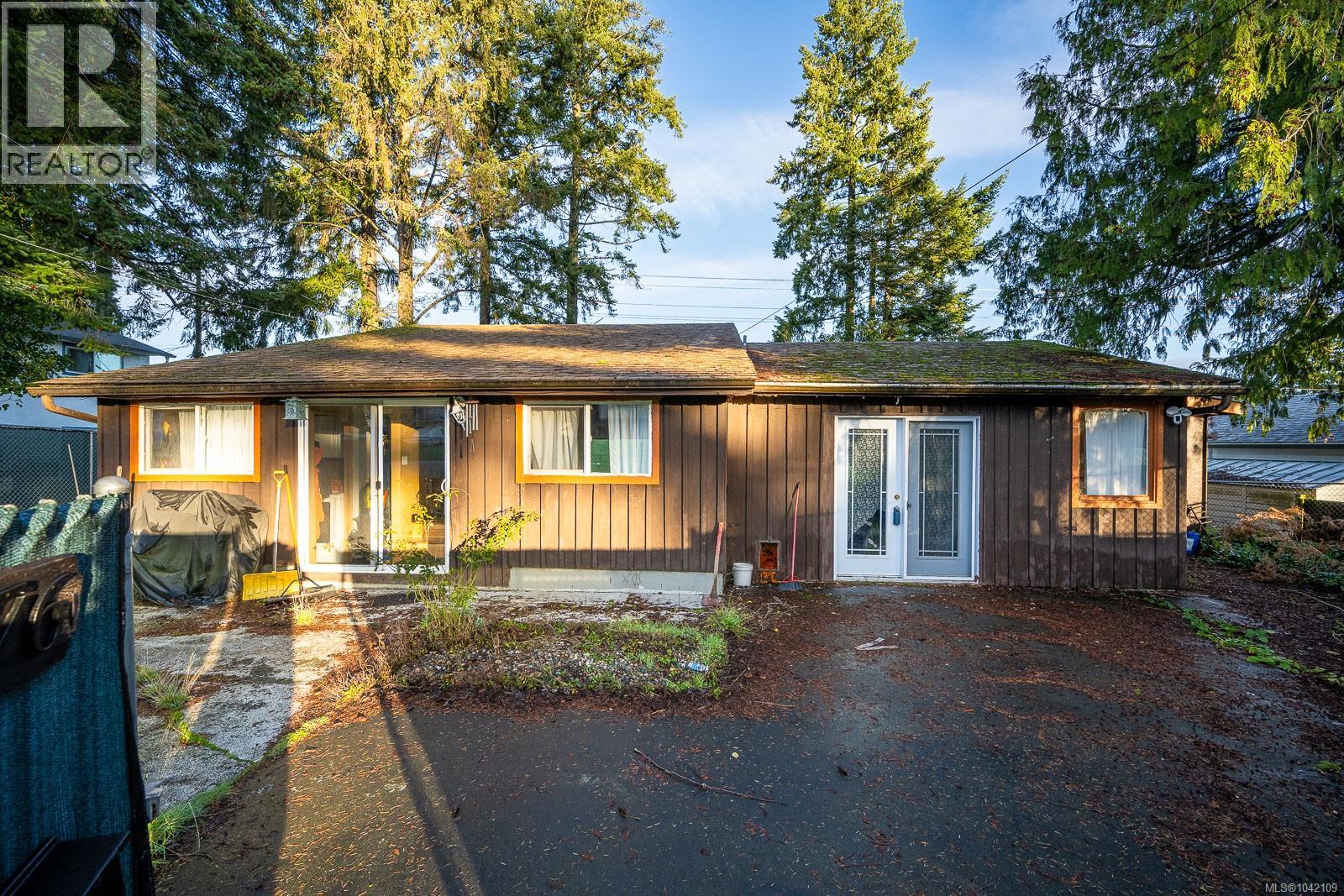 1576 Owen Rd - 1