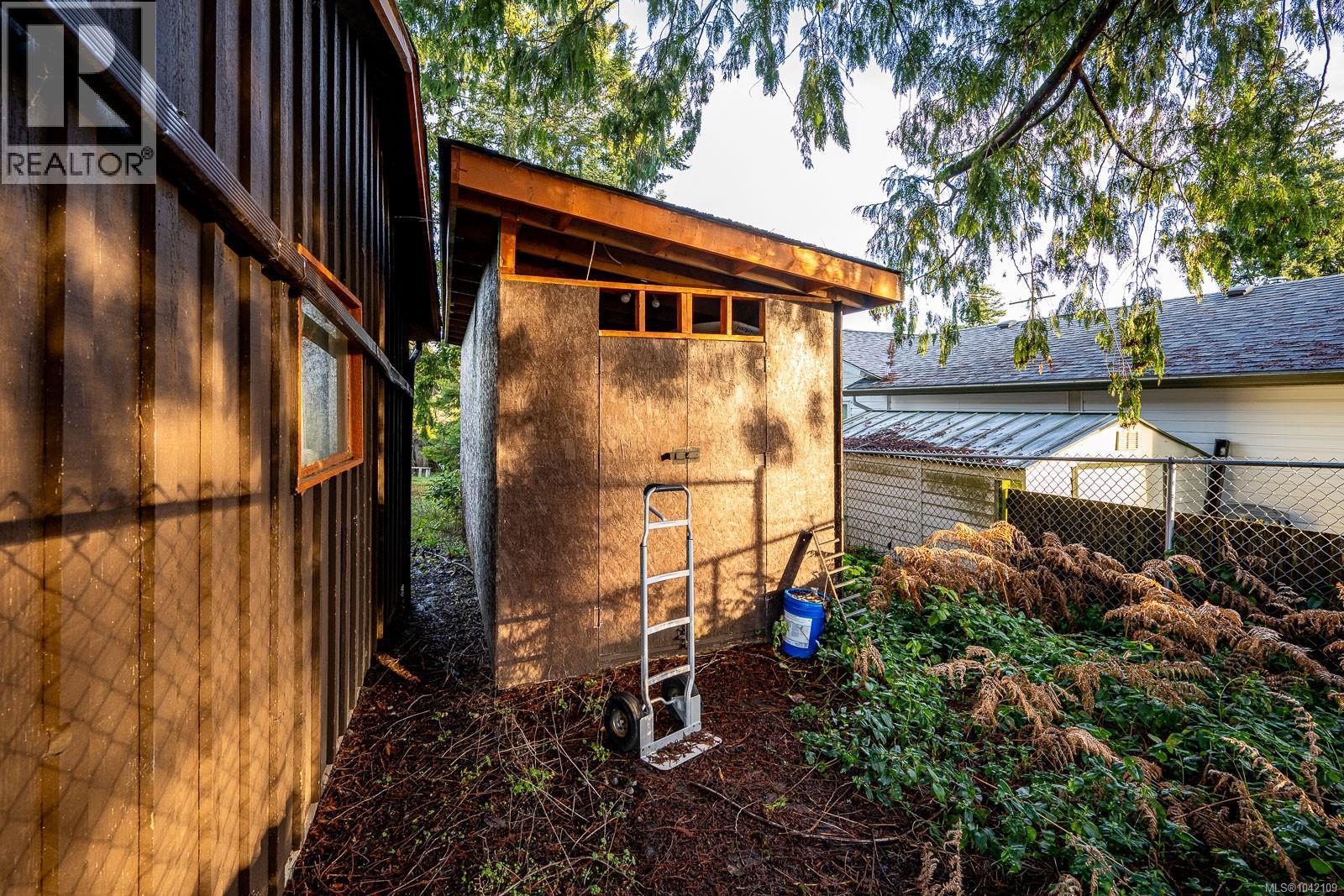 1576 Owen Rd - 25