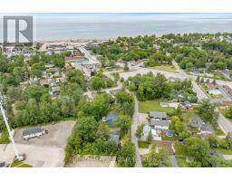40 Nancy Street, Wasaga Beach, ON L9Z2K4 Photo 11