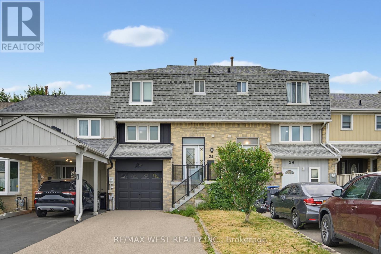 24 PRIMROSE CRESCENT - 2