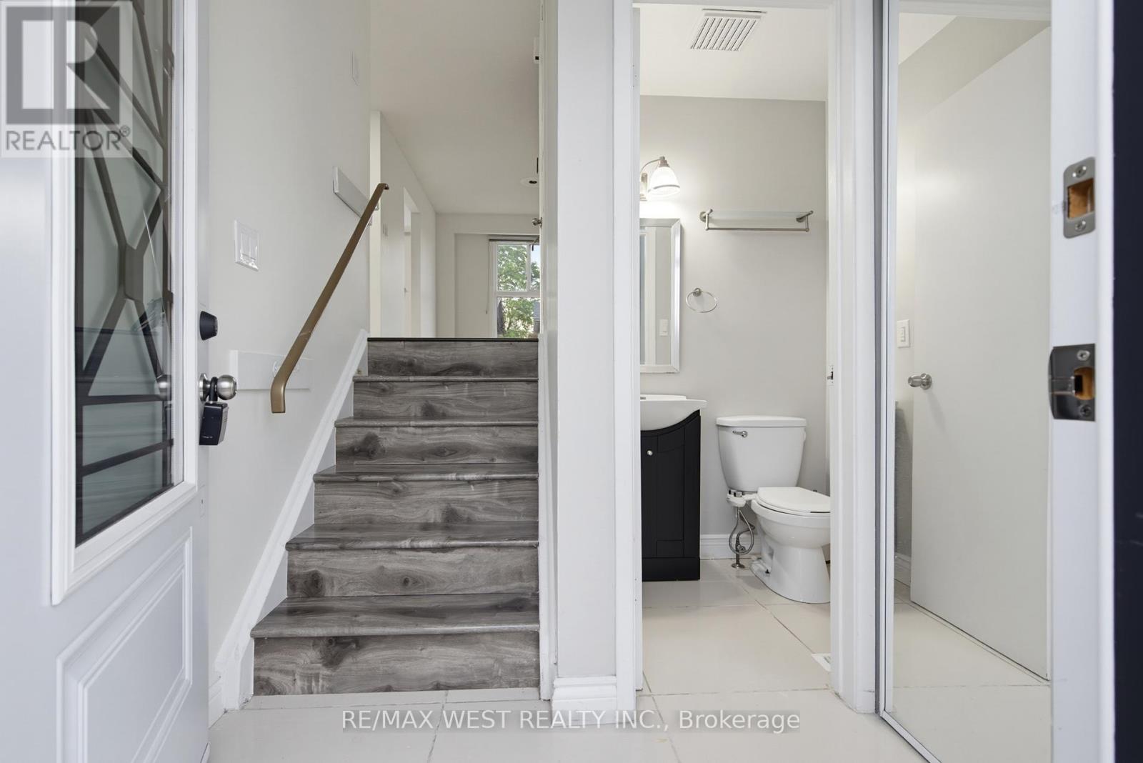 24 PRIMROSE CRESCENT - 4