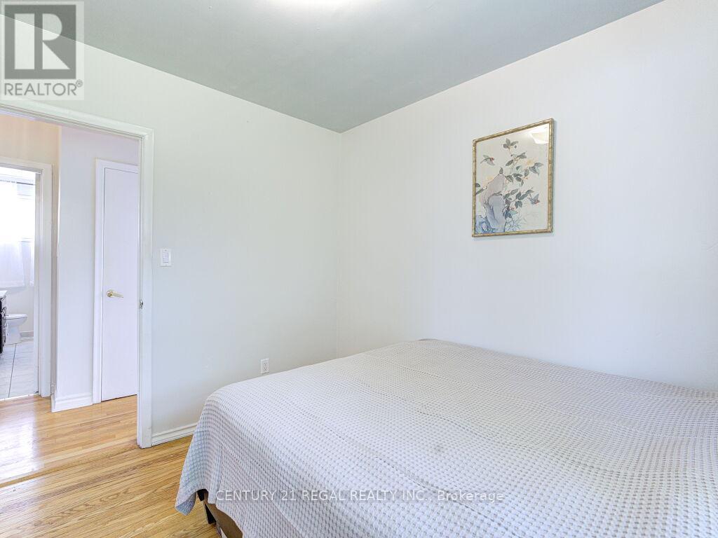 122 LONGFIELD ROAD - 24