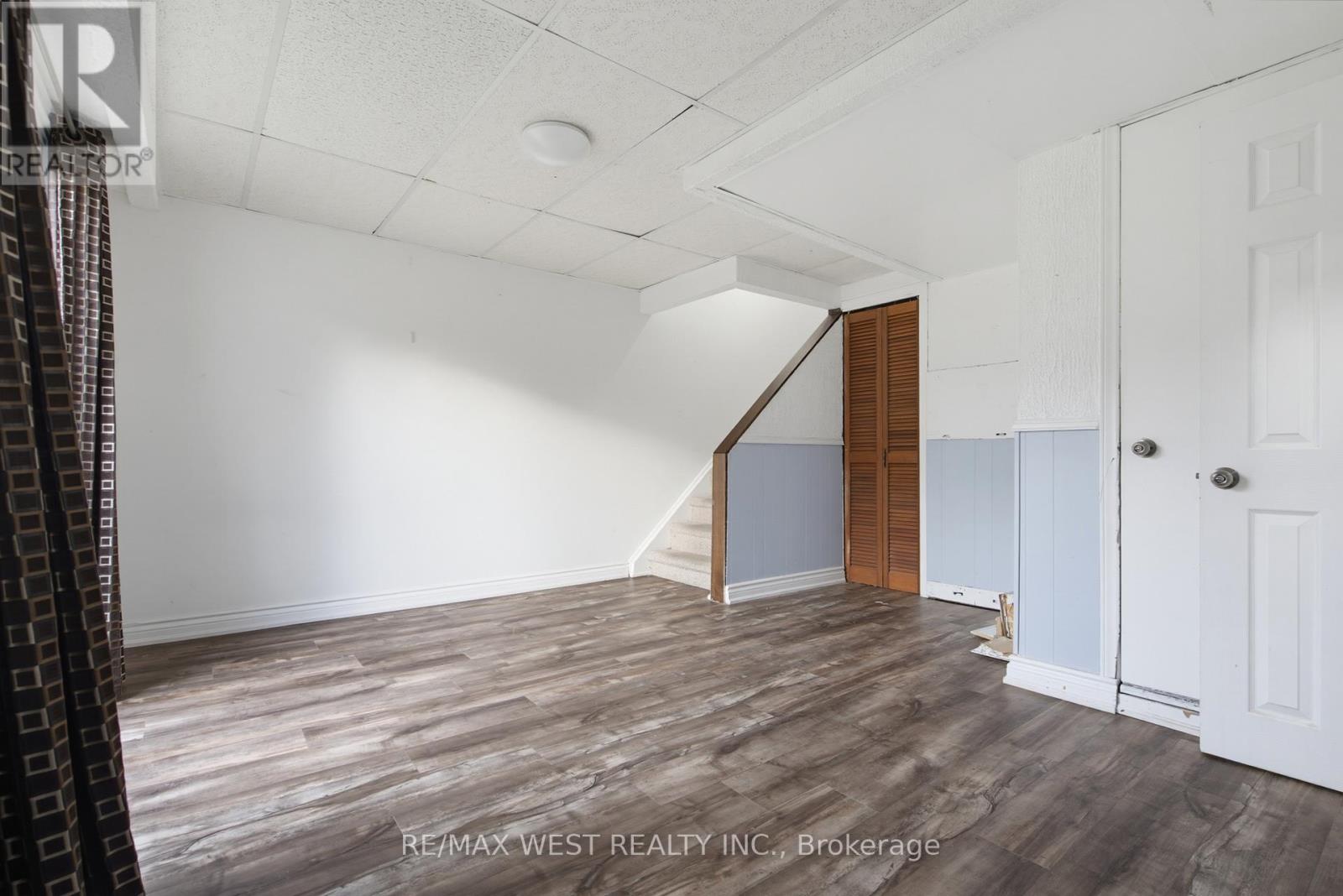 24 PRIMROSE CRESCENT - 24