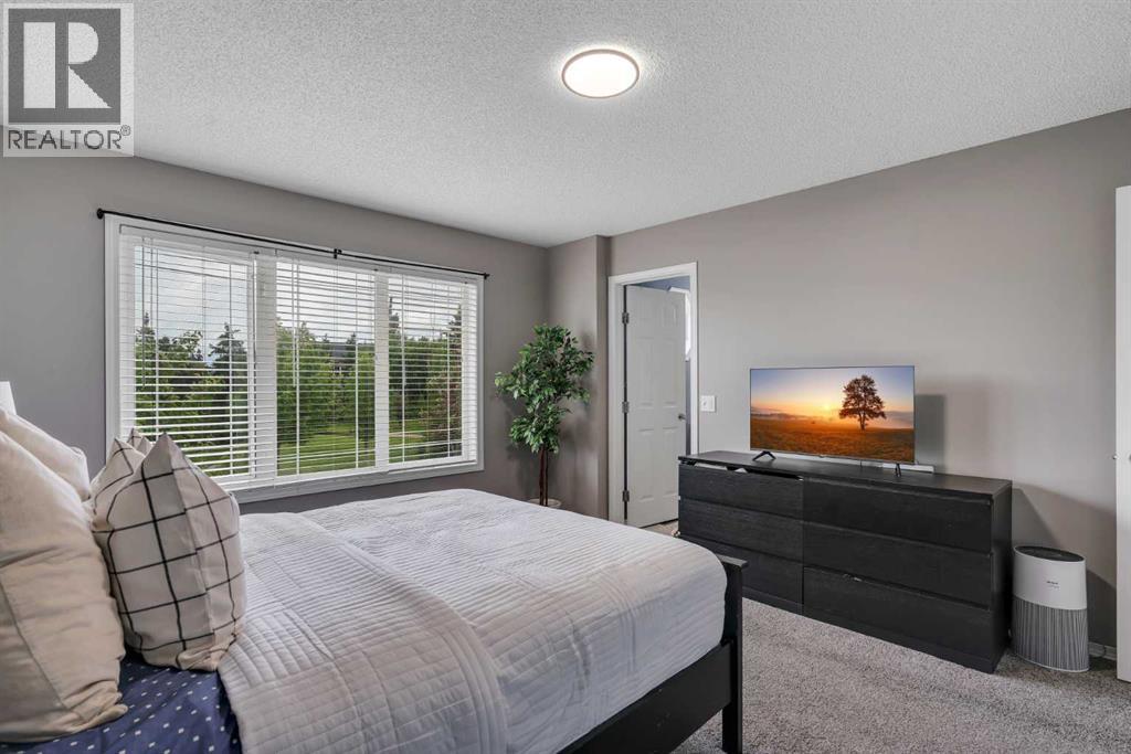 12 Copperfield Rise SE — photo 29