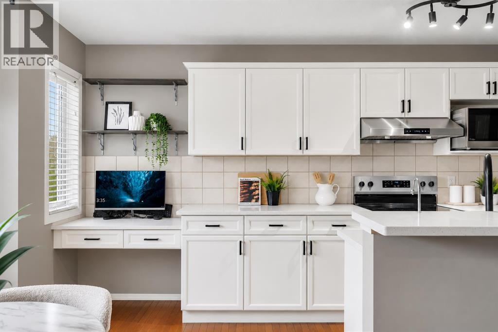 12 Copperfield Rise SE — photo 15