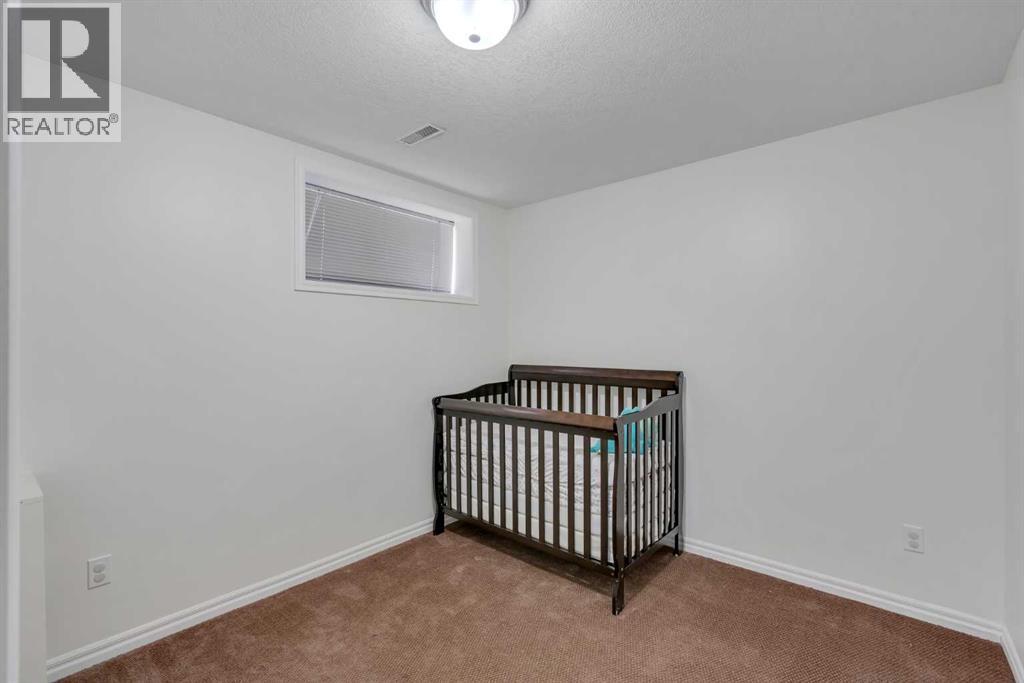 12 Copperfield Rise SE — photo 42