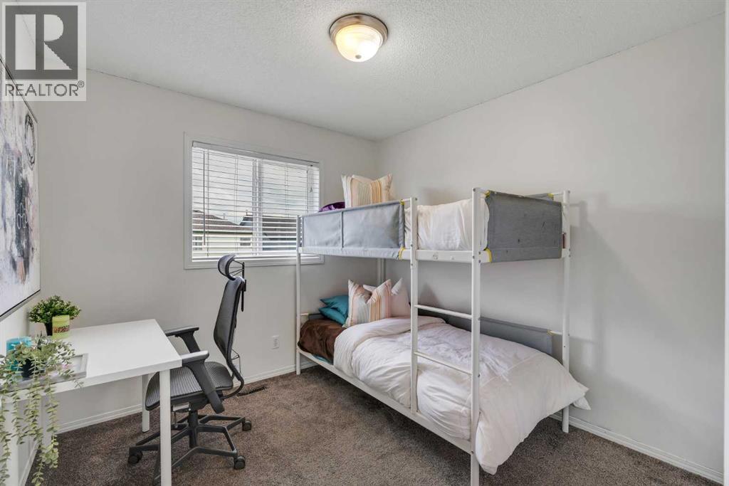 12 Copperfield Rise SE — photo 36