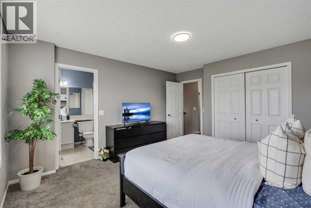 12 Copperfield Rise SE — photo 28