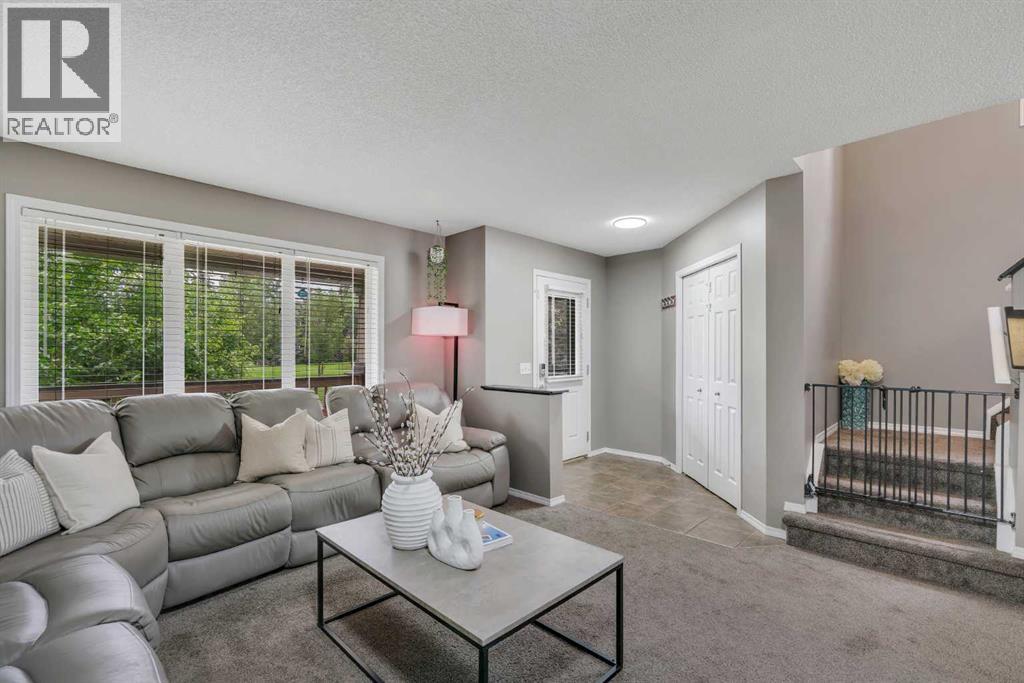 12 Copperfield Rise SE — photo 11