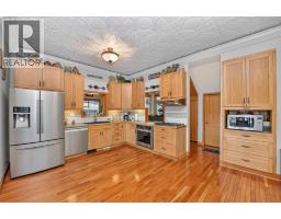 3604 Pleasant Valley Road, Vernon, BC V1T4L6 Photo 27