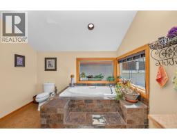 3604 Pleasant Valley Road, Vernon, BC V1T4L6 Photo 46