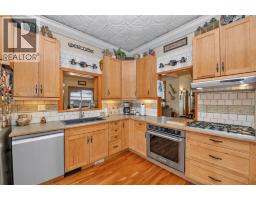 3604 Pleasant Valley Road, Vernon, BC V1T4L6 Photo 26