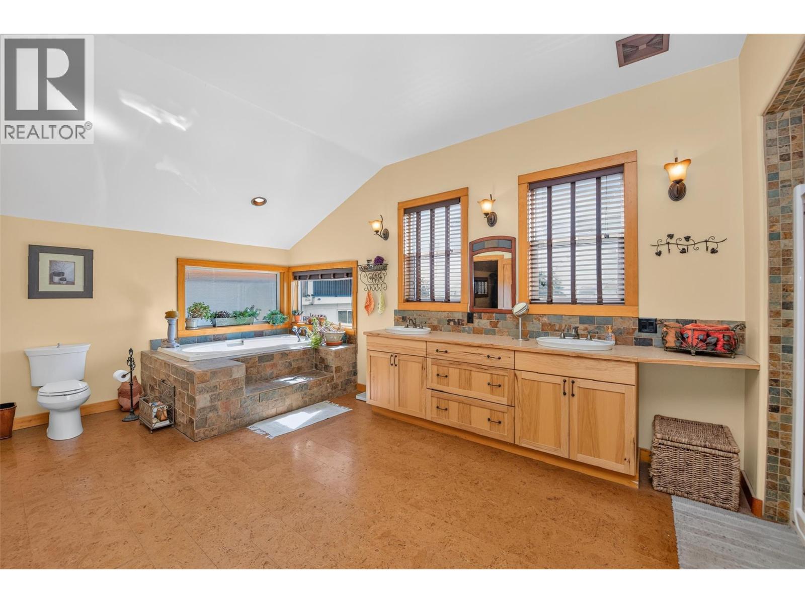 3604 Pleasant Valley Road - 42