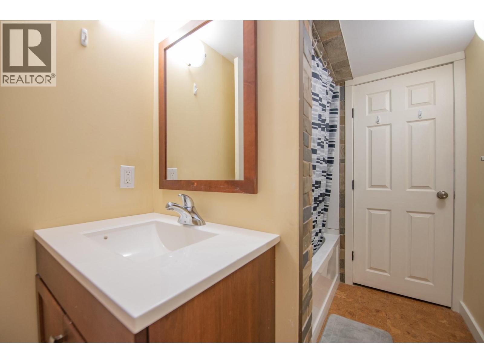 3604 Pleasant Valley Road - 71