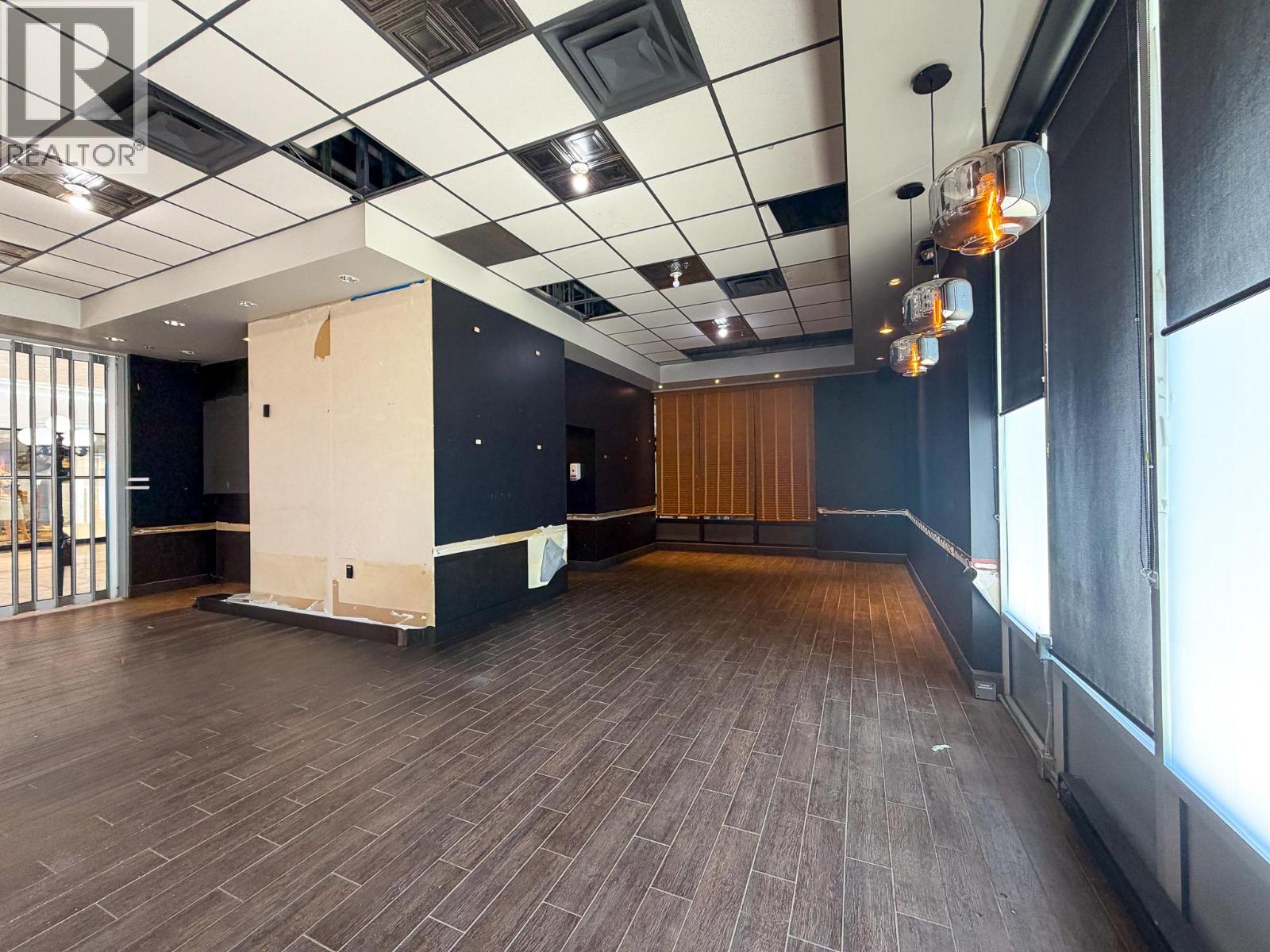 102 1151 10th Avenue Southwest, Salmon Arm