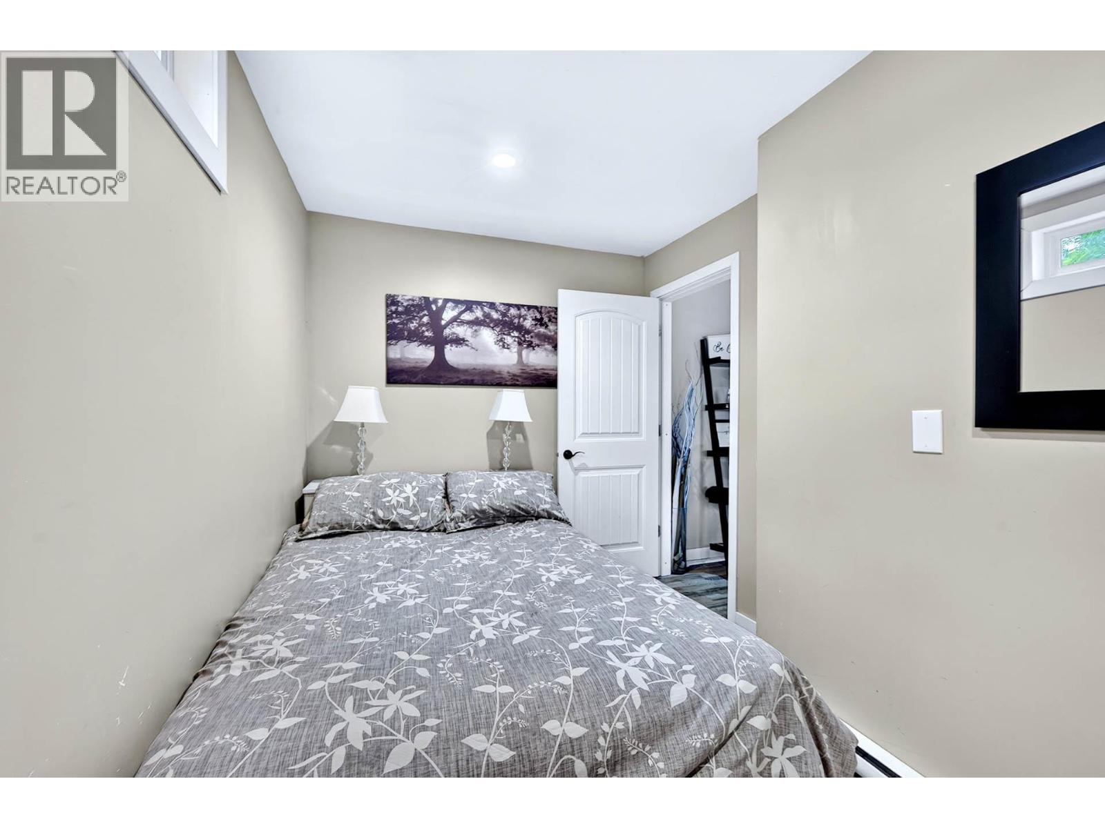 705 Dominion Street - 52