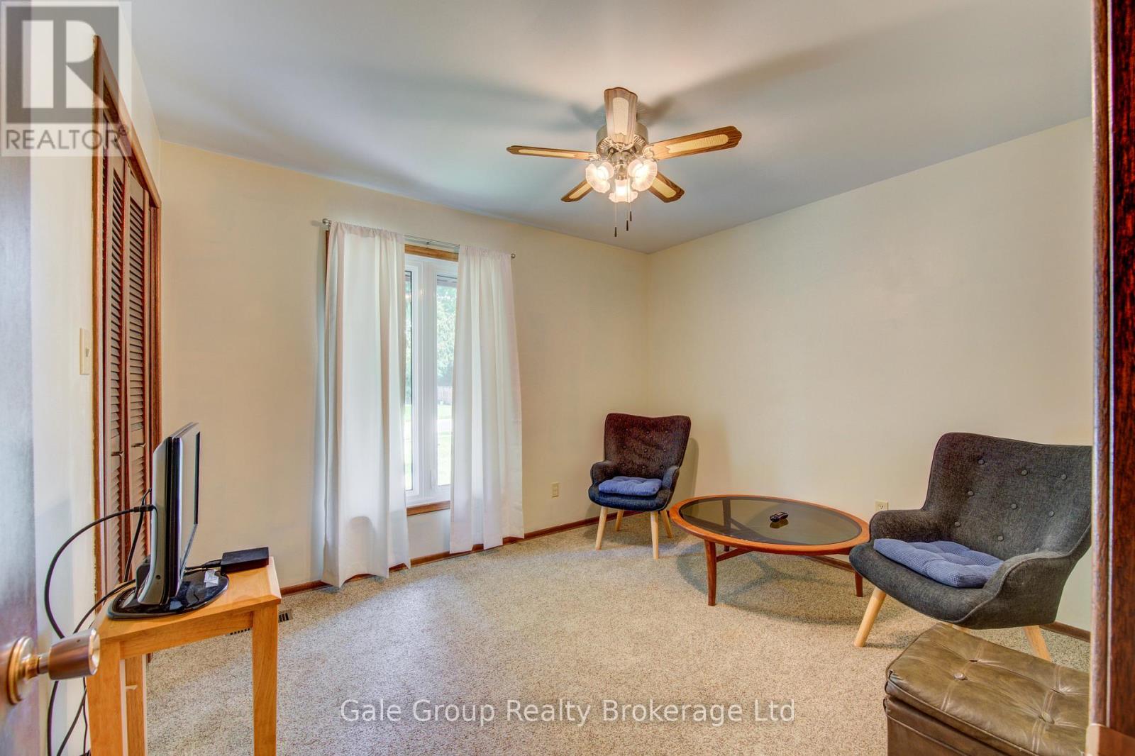 74 PINE STREET W - 21