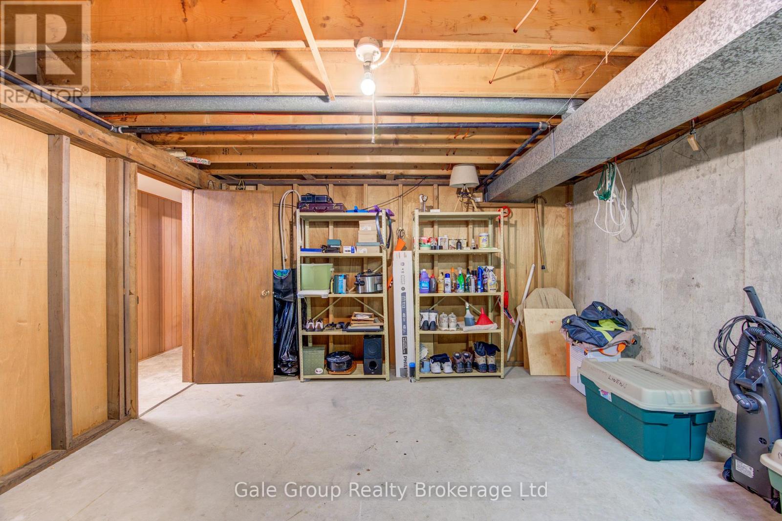 74 PINE STREET W - 38