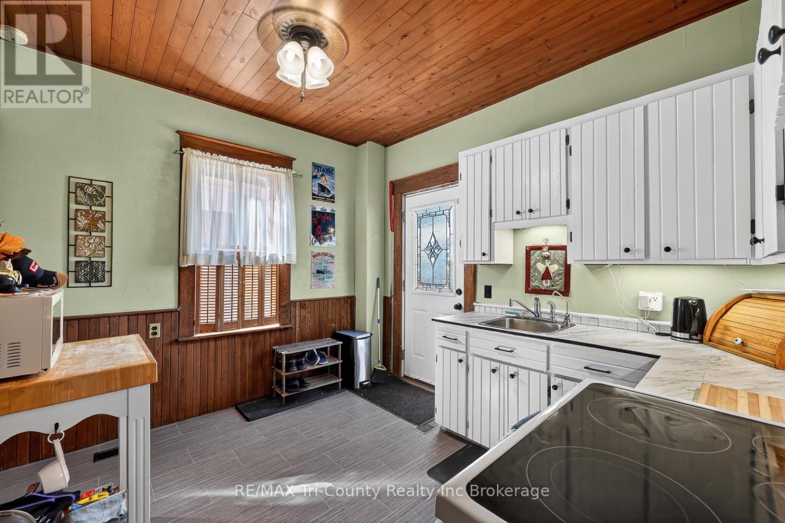 335 BROADWAY STREET - 9