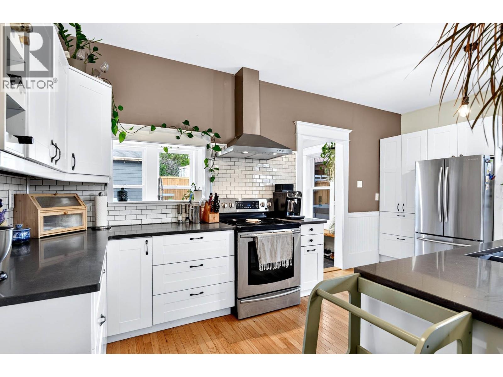 705 Dominion Street - 15