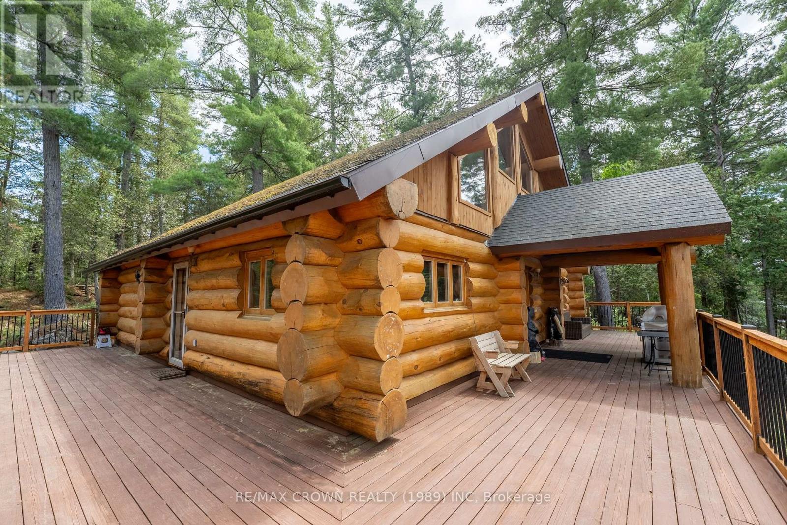 28 CASSELS LAKE C ISLAND - 1