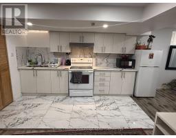 814 Golden Farmer Way, Mississauga, ON L5W1A7 Photo 30
