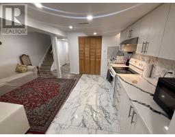 814 Golden Farmer Way, Mississauga, ON L5W1A7 Photo 36