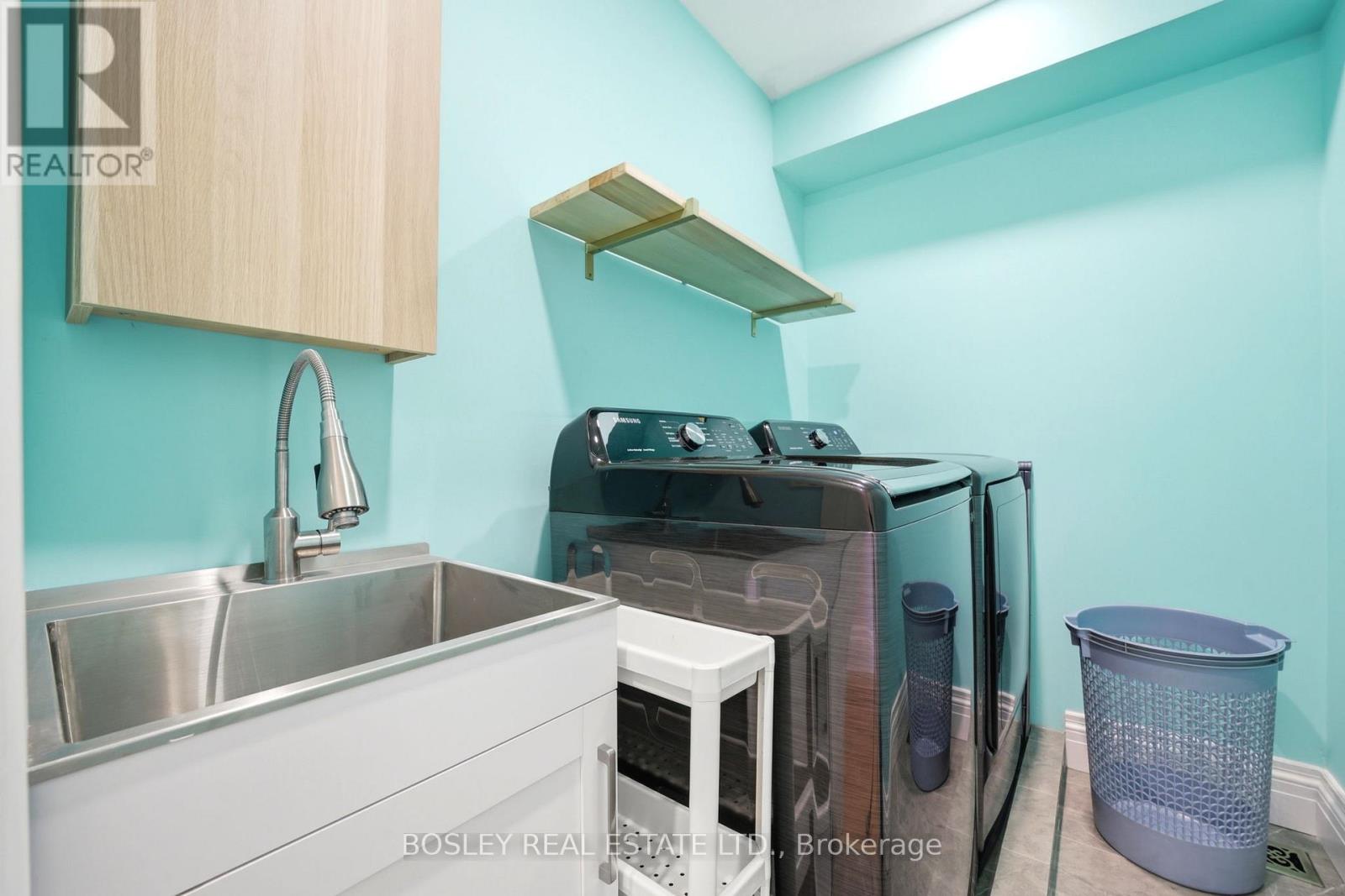 43 GILBERT AVENUE - 25