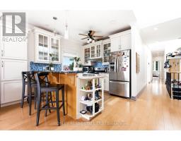 3 - 115 Roncesvalles Avenue, Toronto, ON M6R2K9 Photo 7