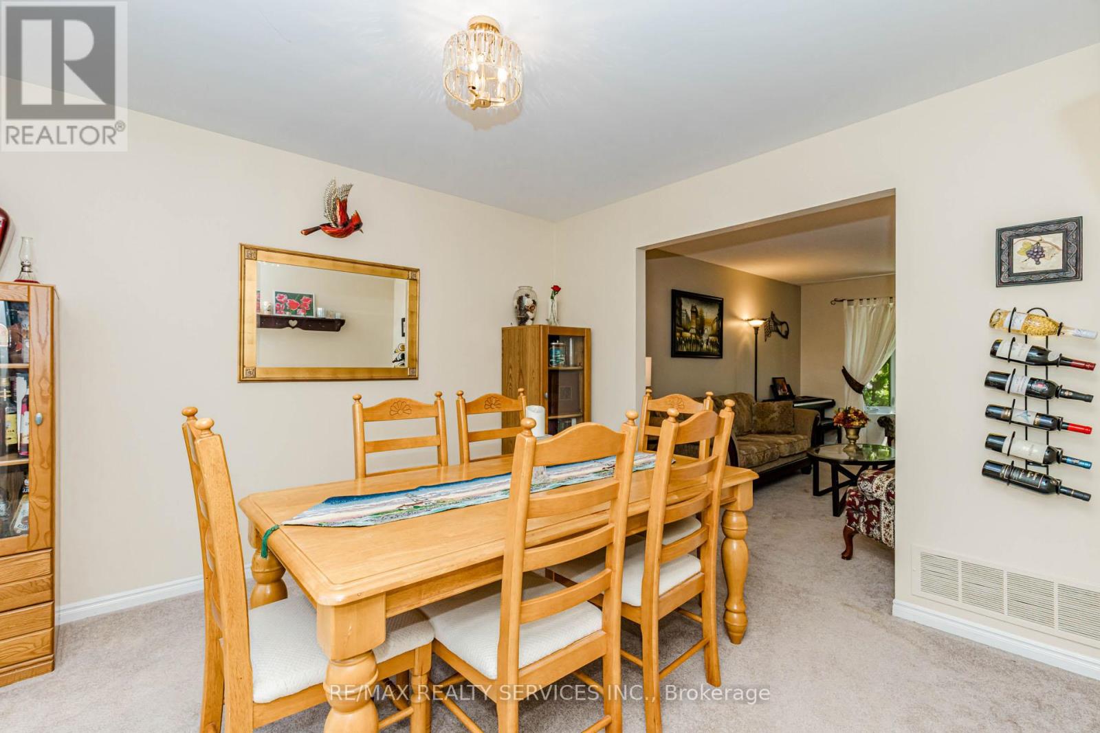 50 BARR CRESCENT - 15