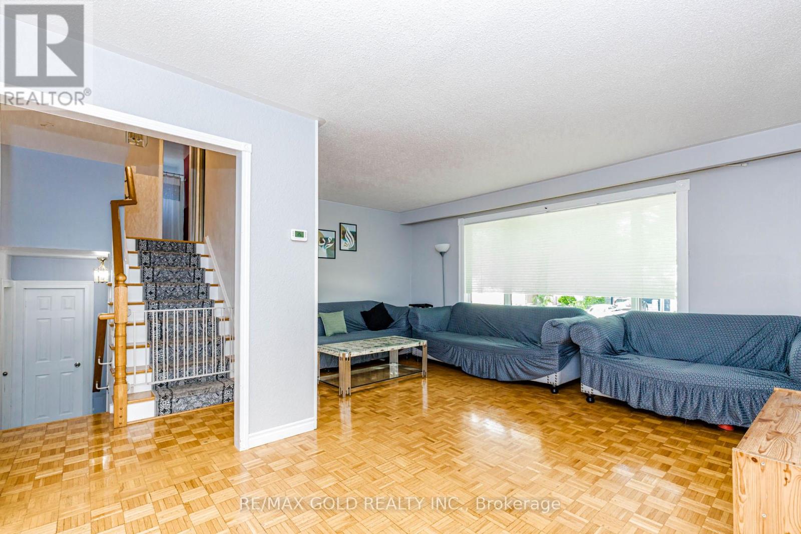 31 GONDOLA CRESCENT - 10