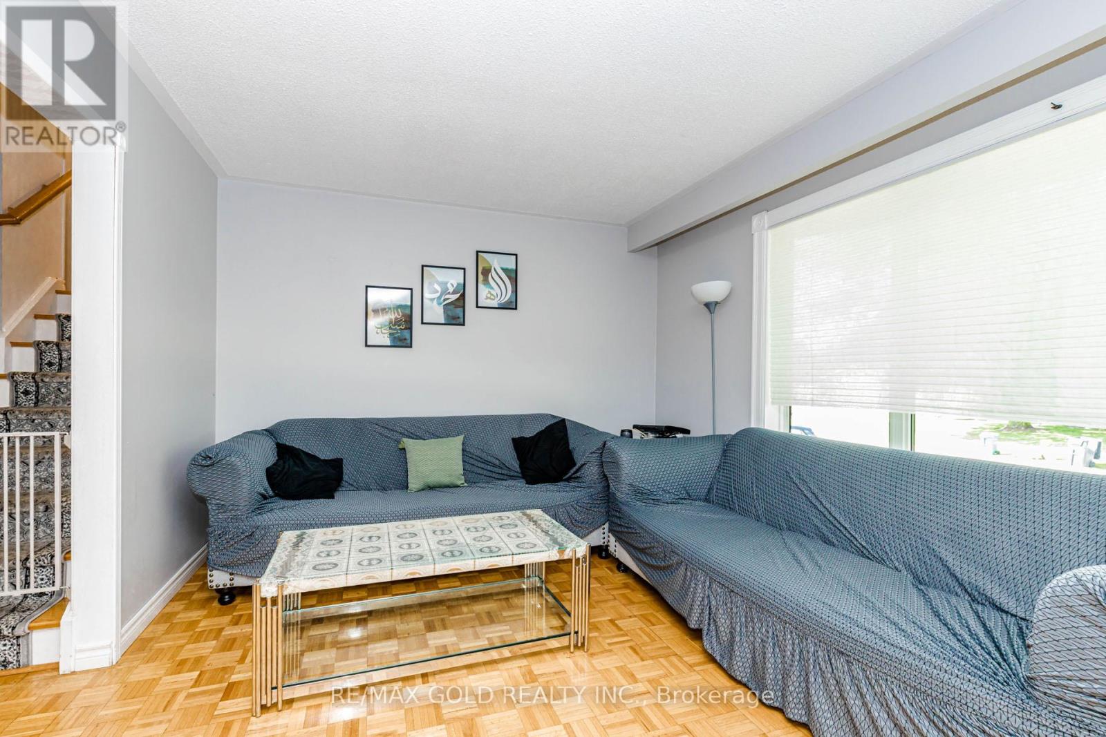 31 GONDOLA CRESCENT - 15
