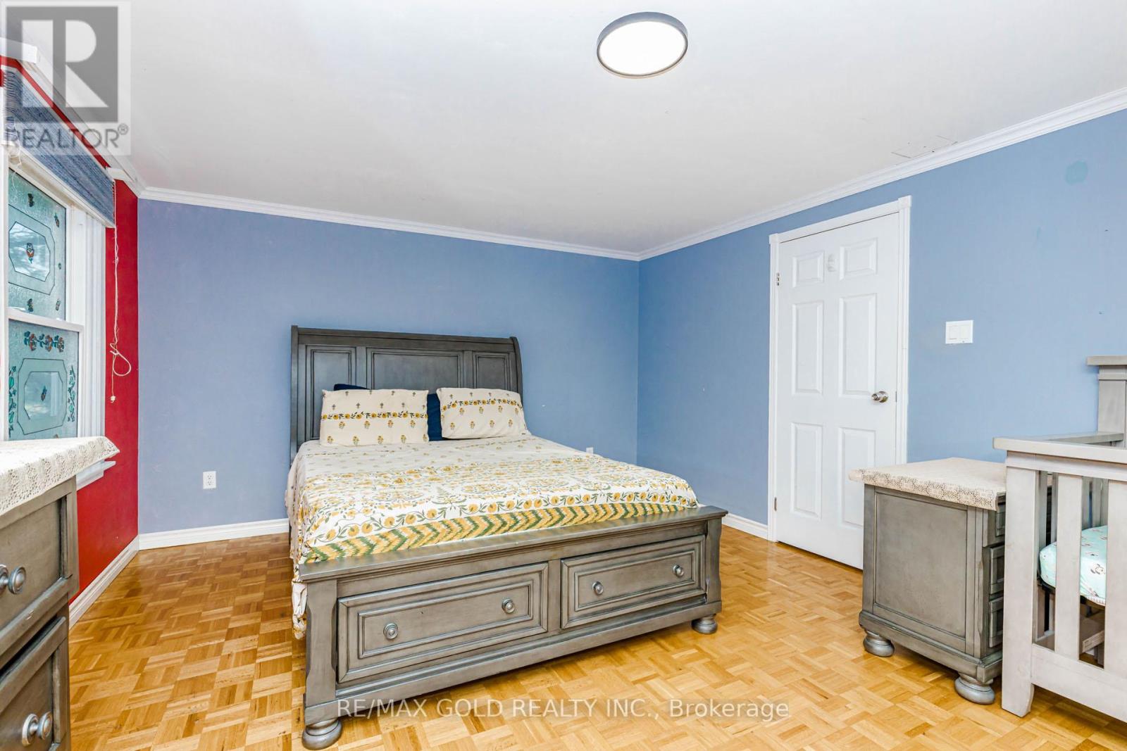 31 GONDOLA CRESCENT - 26