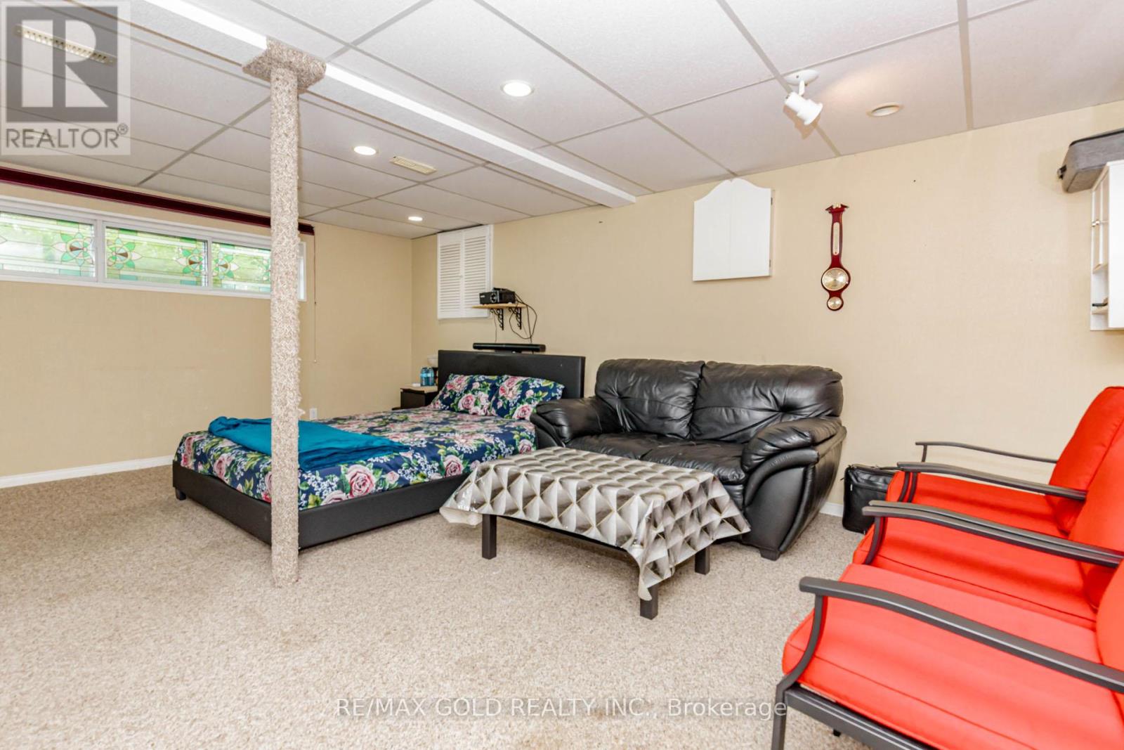 31 GONDOLA CRESCENT - 41