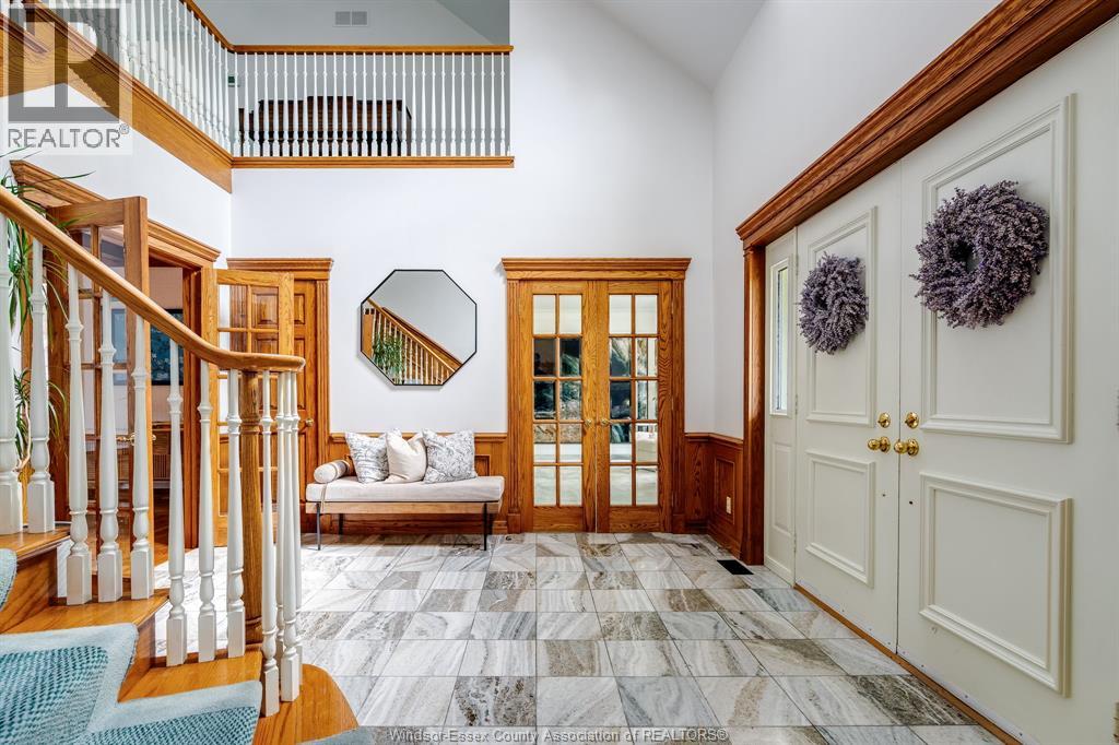 323 TALBOT STREET South - 12