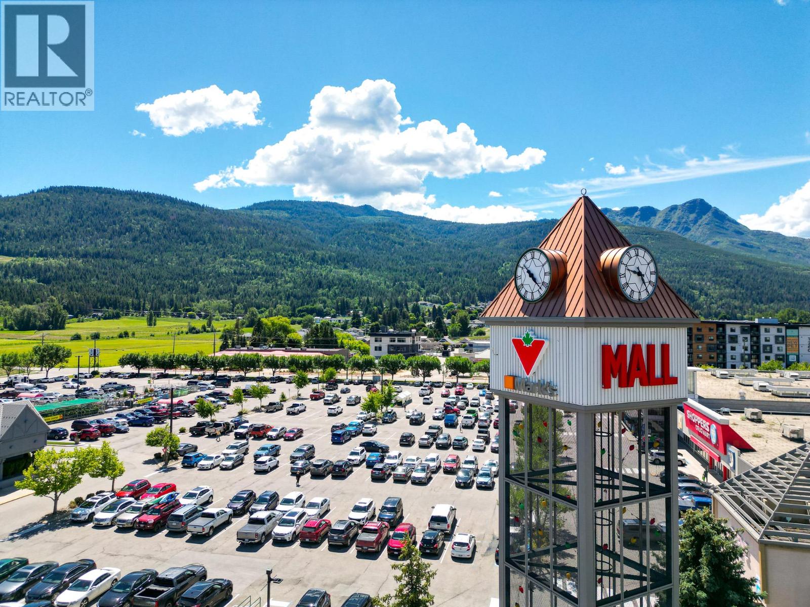 235 1151 10th Avenue Southwest, Salmon Arm