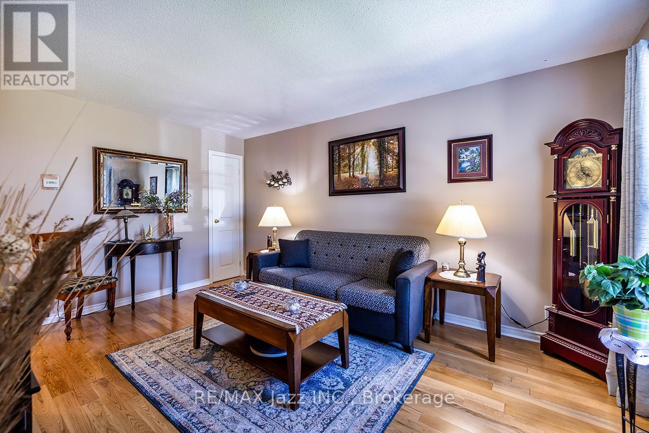 27 WAVERLEY ROAD - 18