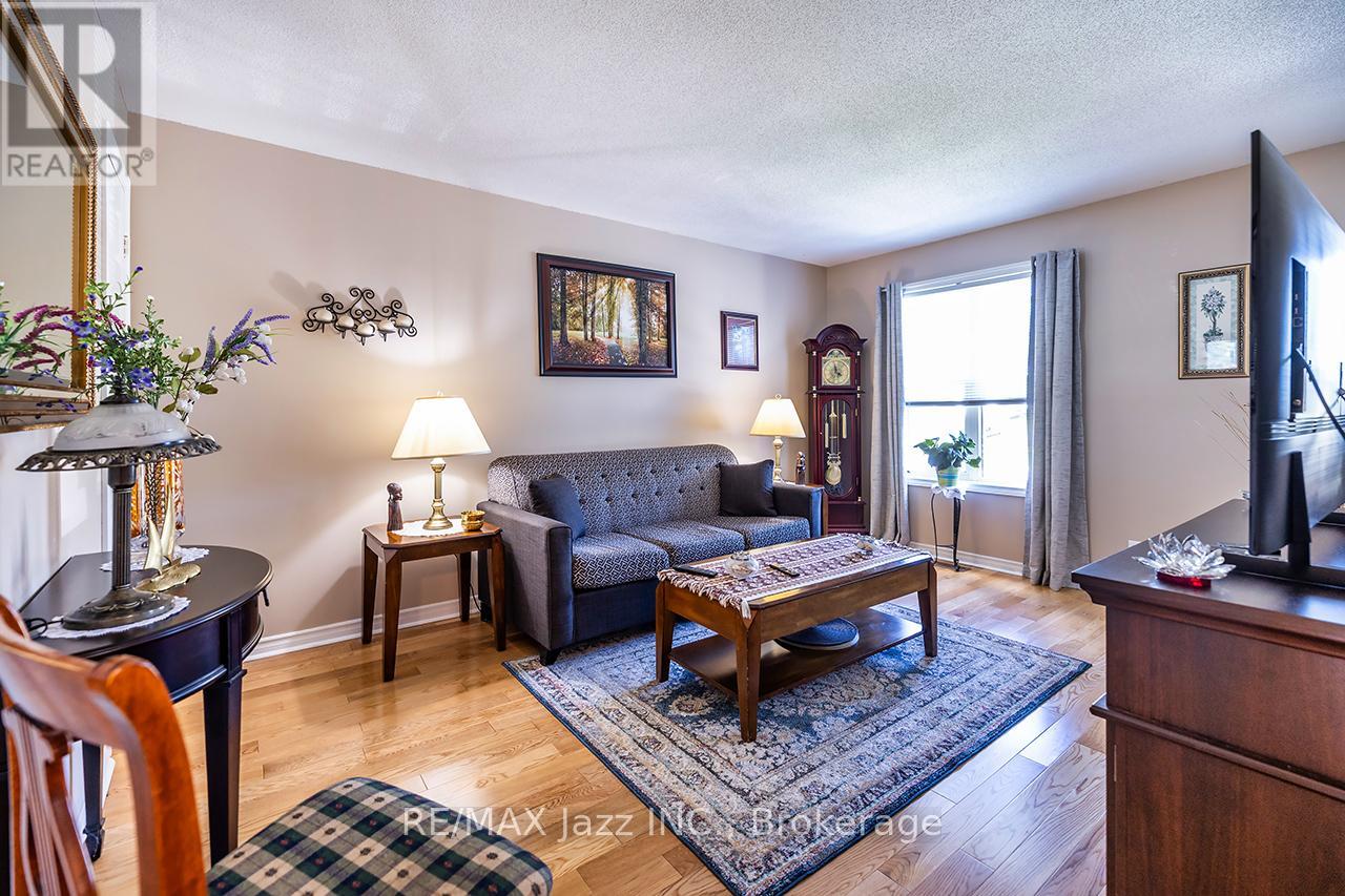 27 WAVERLEY ROAD - 20