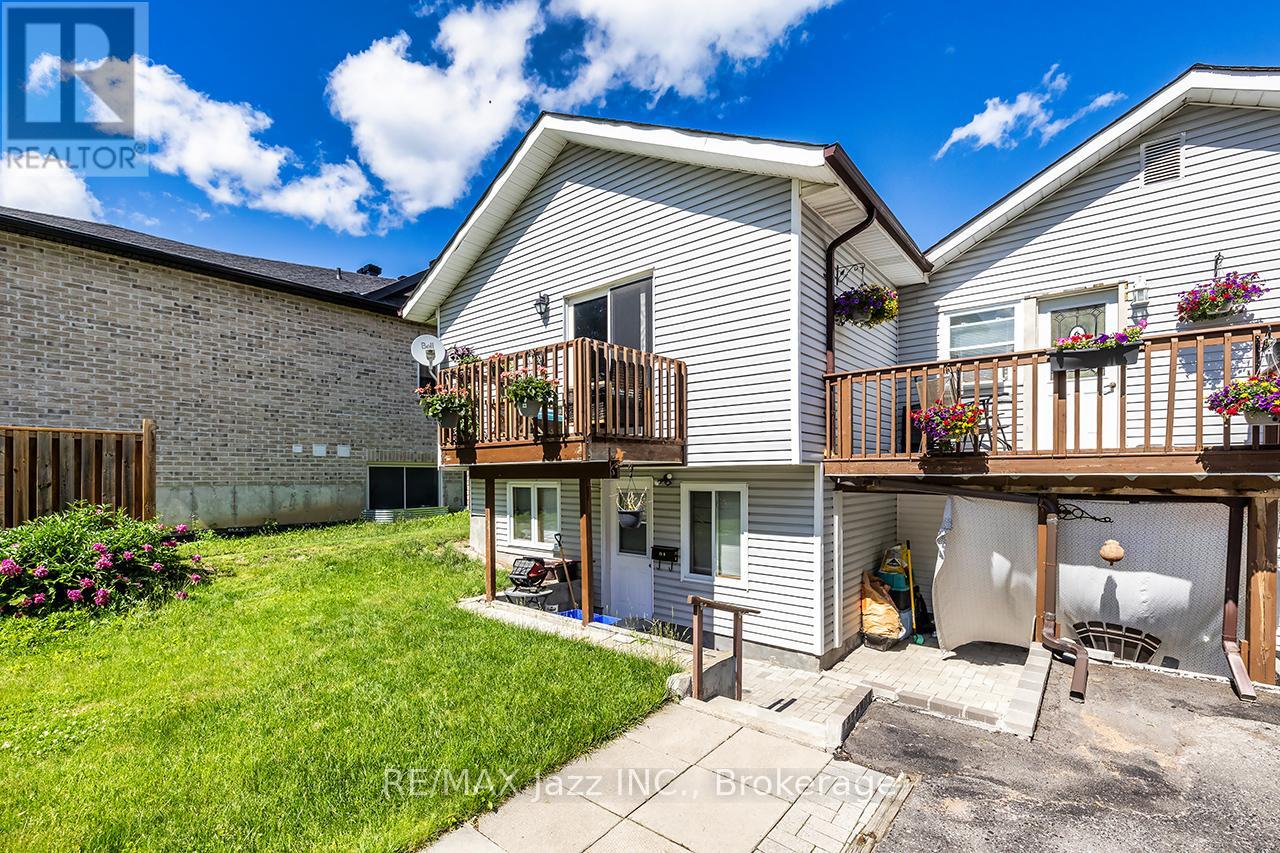 27 WAVERLEY ROAD - 7