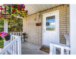 27 Waverley Road, Clarington, ON L1C1K8 Photo 12